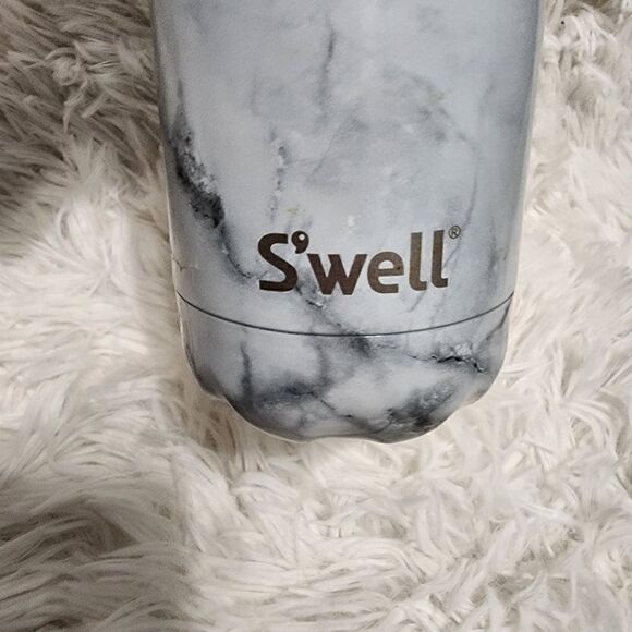 S'well White Marble Bottle  - Picture 2 of 9